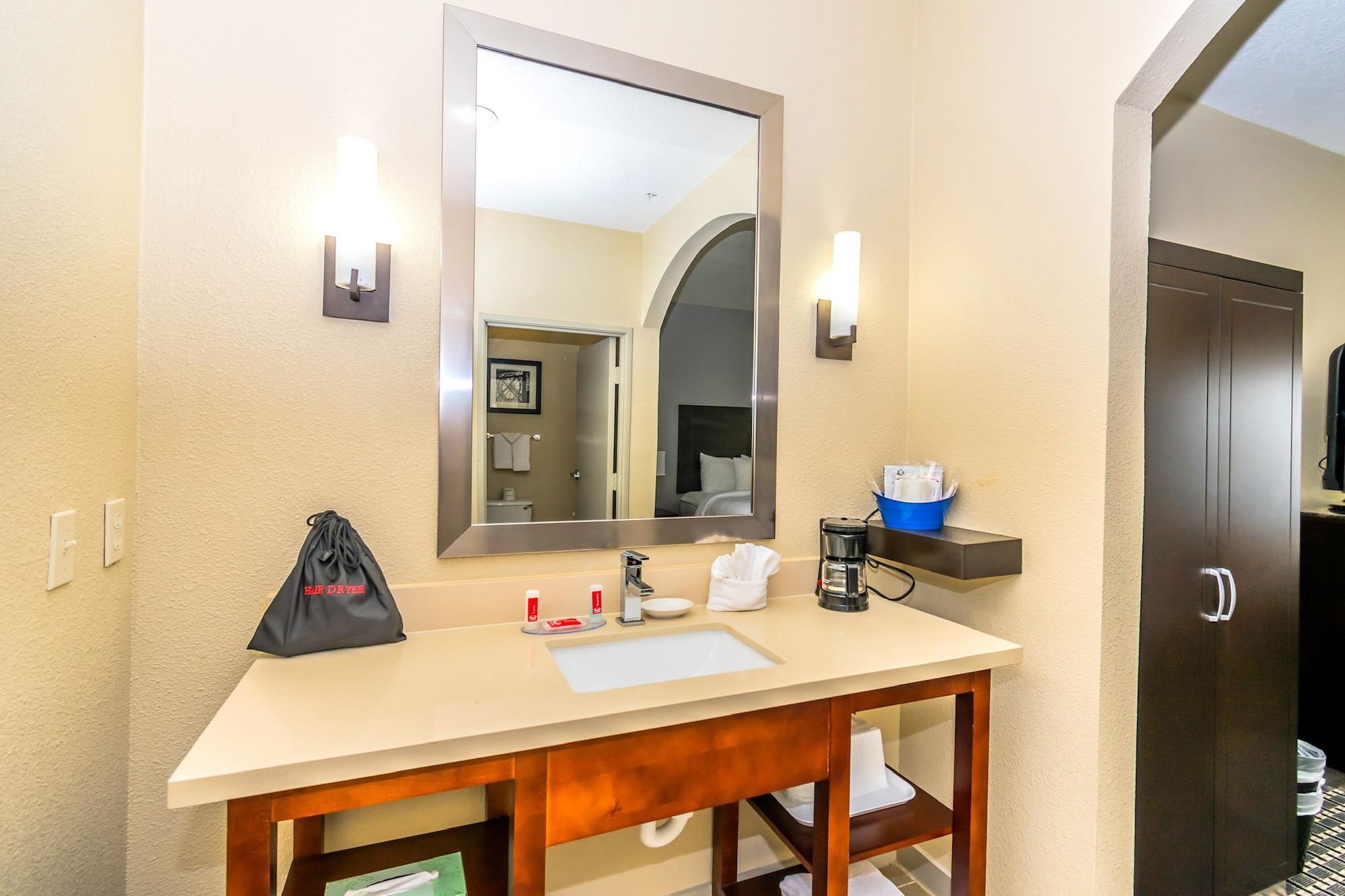 Econo Lodge Inn & Suites East Houston I-10 Εξωτερικό φωτογραφία