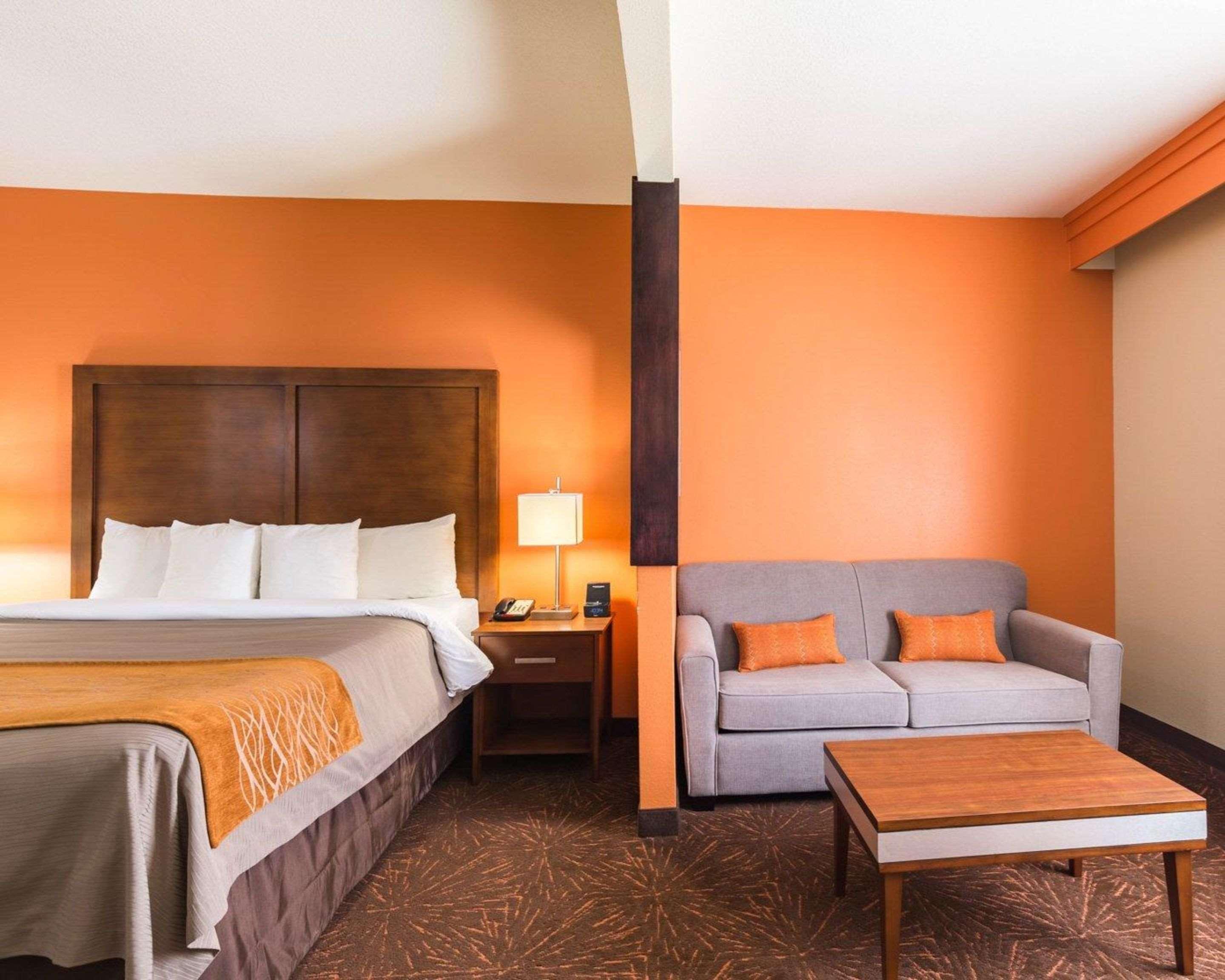 Econo Lodge Inn & Suites East Houston I-10 Εξωτερικό φωτογραφία
