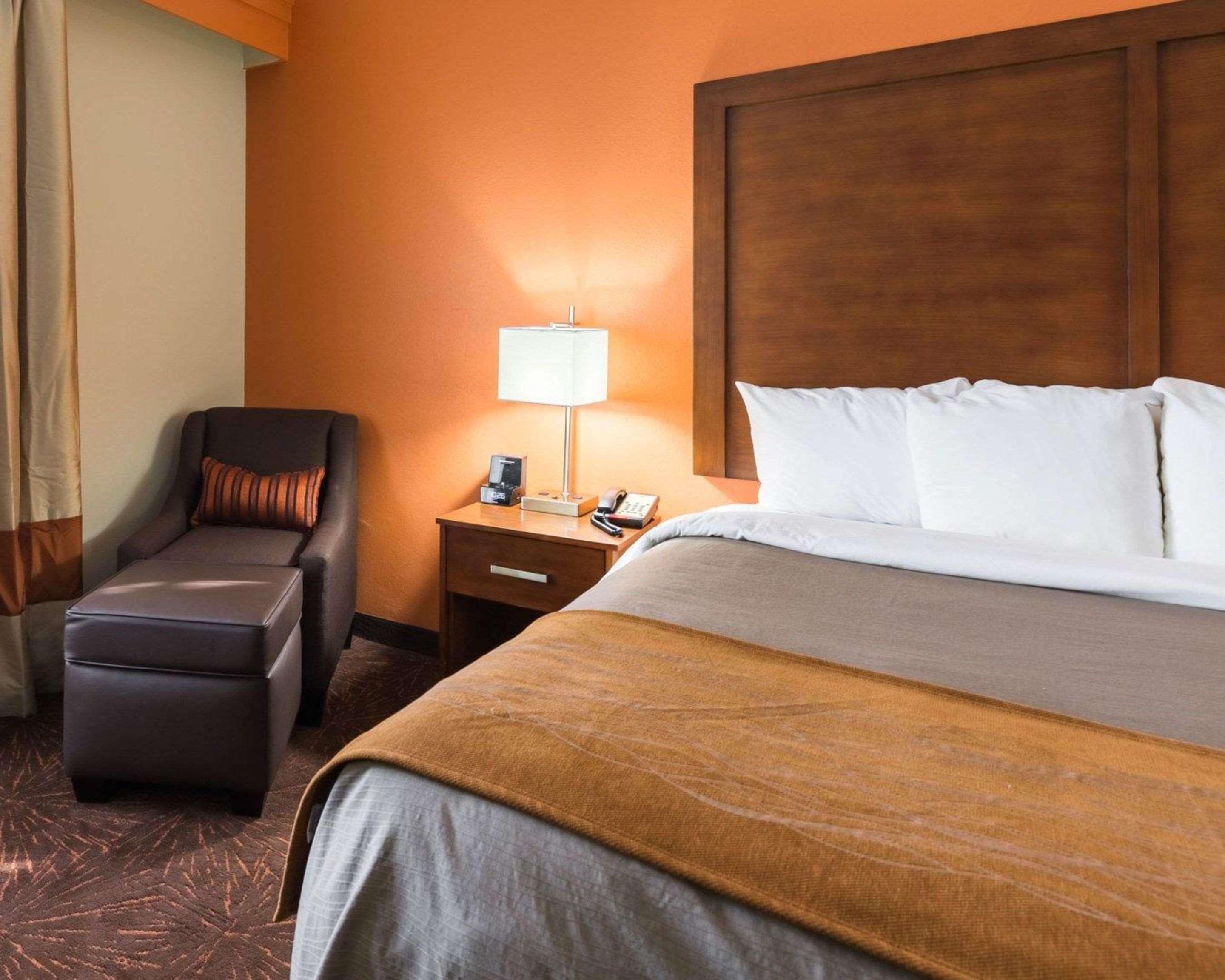 Econo Lodge Inn & Suites East Houston I-10 Εξωτερικό φωτογραφία