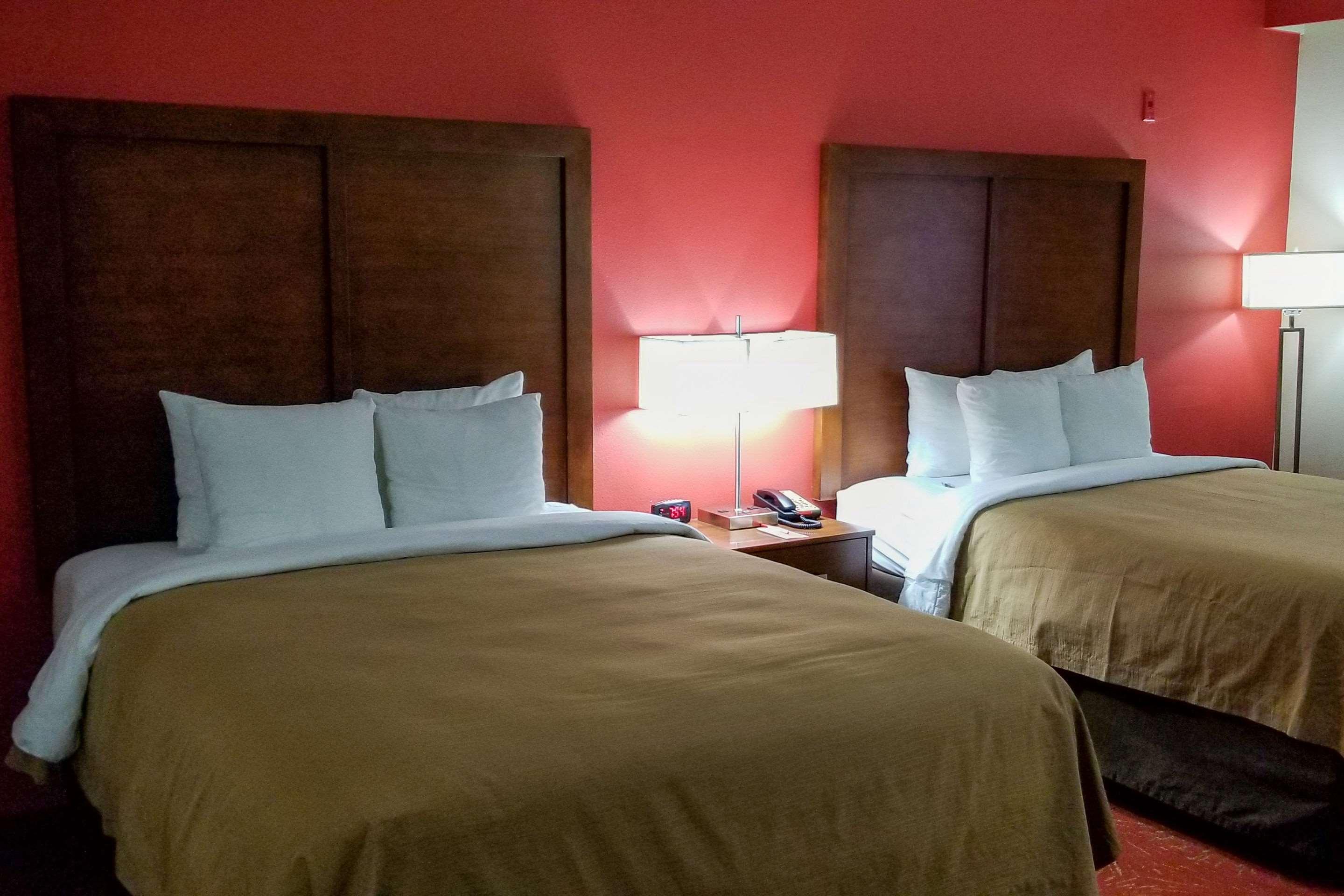 Econo Lodge Inn & Suites East Houston I-10 Εξωτερικό φωτογραφία